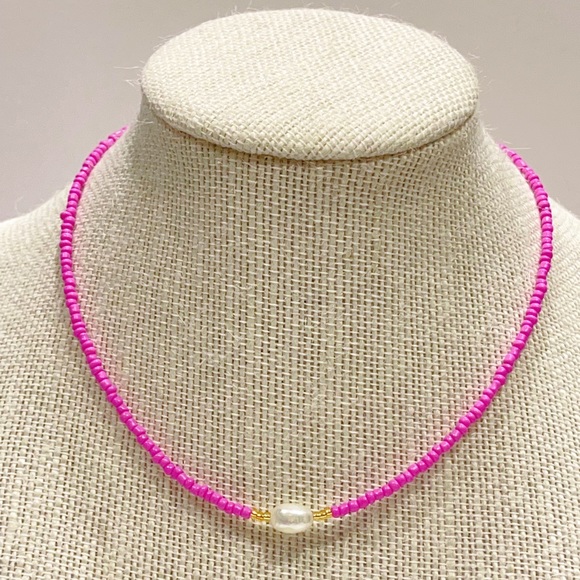 Handmade natural fresh water Pearl and pink glass seed beads necklace - Picture 1 of 4